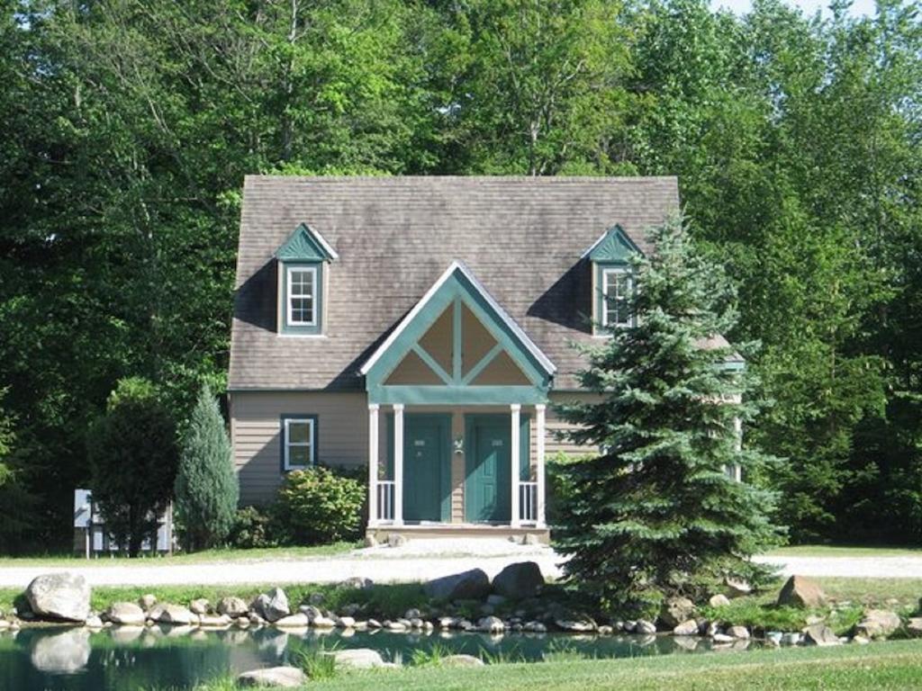 Spruce Hill Inn & Cottages Mansfield Εξωτερικό φωτογραφία