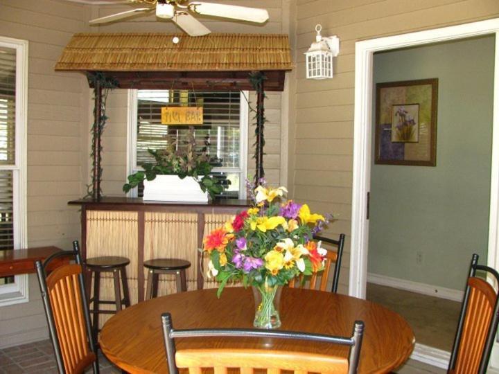 Spruce Hill Inn & Cottages Mansfield Δωμάτιο φωτογραφία