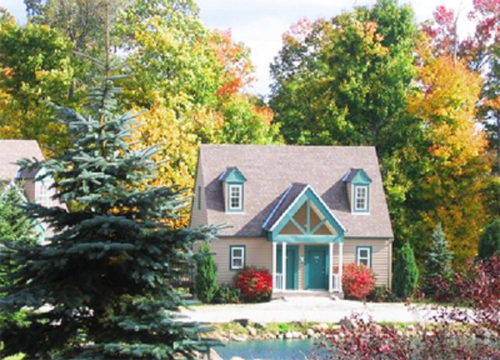 Spruce Hill Inn & Cottages Mansfield Δωμάτιο φωτογραφία