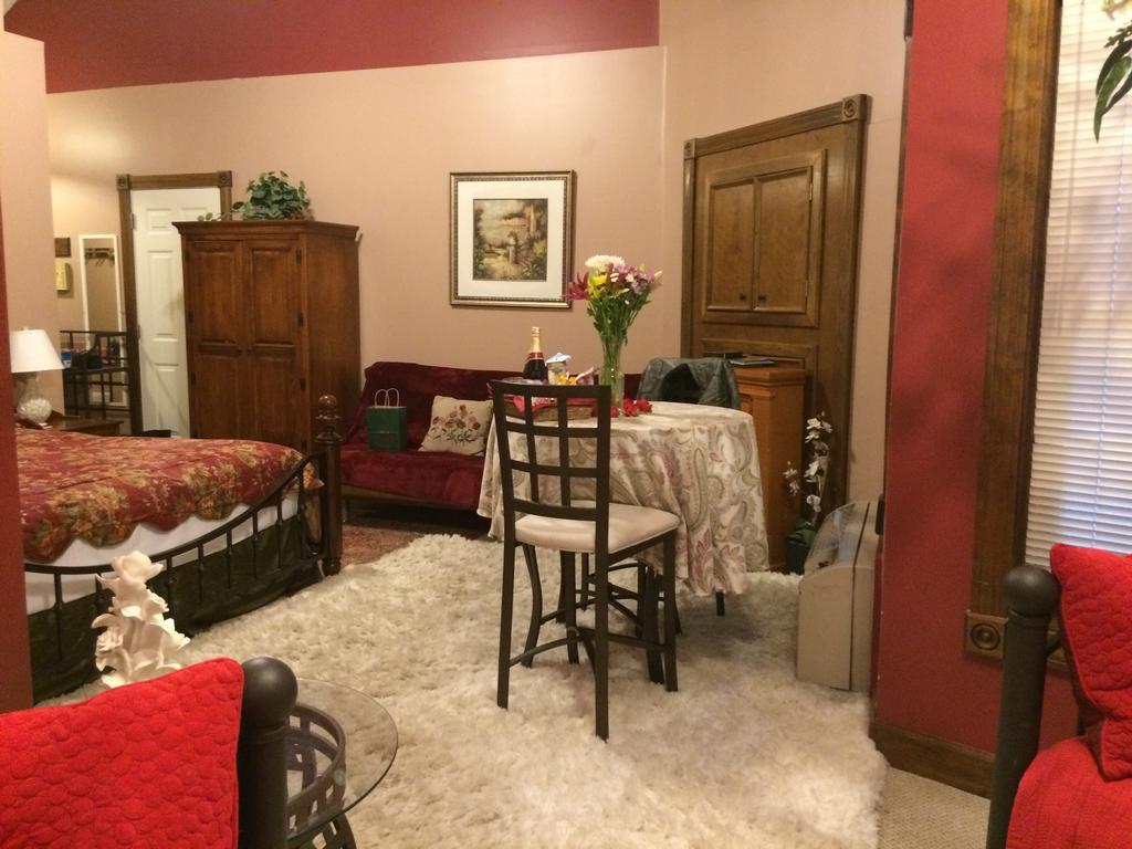 Spruce Hill Inn & Cottages Mansfield Εξωτερικό φωτογραφία