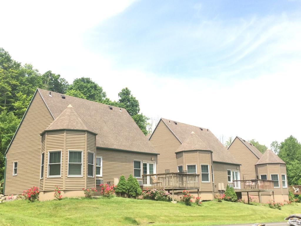 Spruce Hill Inn & Cottages Mansfield Εξωτερικό φωτογραφία