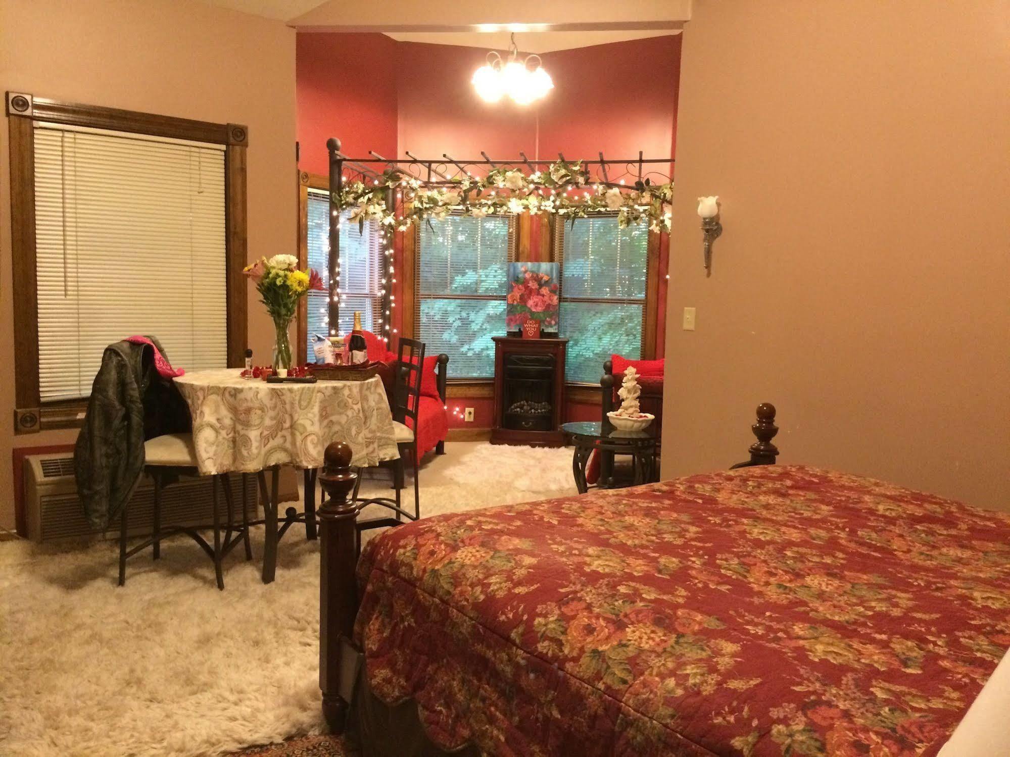Spruce Hill Inn & Cottages Mansfield Εξωτερικό φωτογραφία
